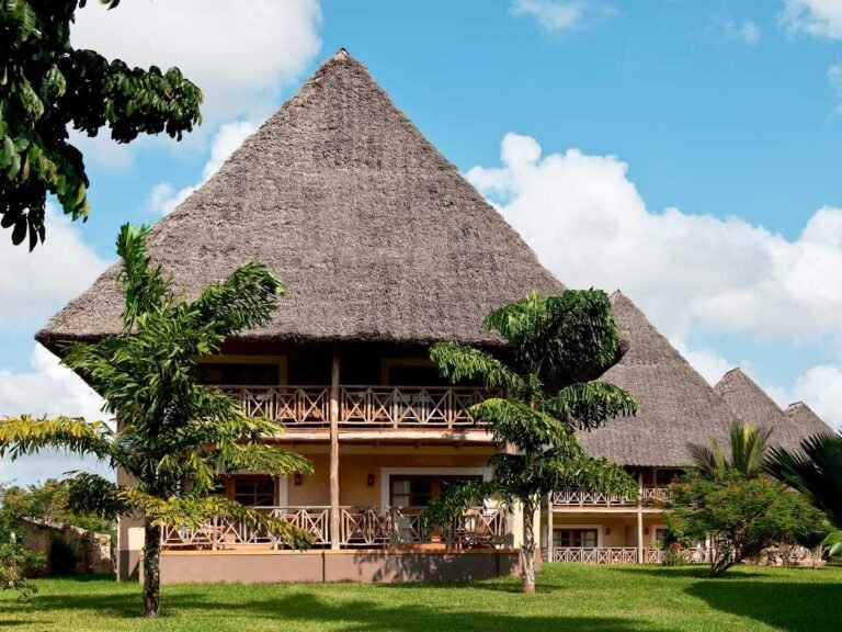 Neptune Palm Beach Boutique Resort & Spa 4*